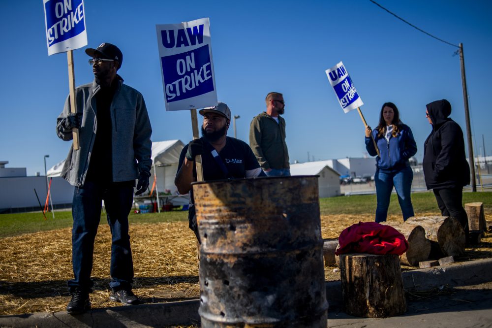 General_Motors_Strike_06511