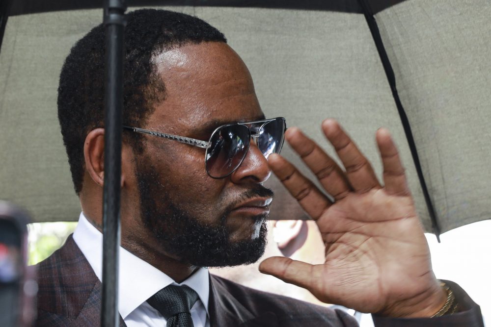 R_Kelly_33912