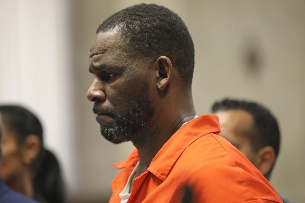 R_Kelly_40156
