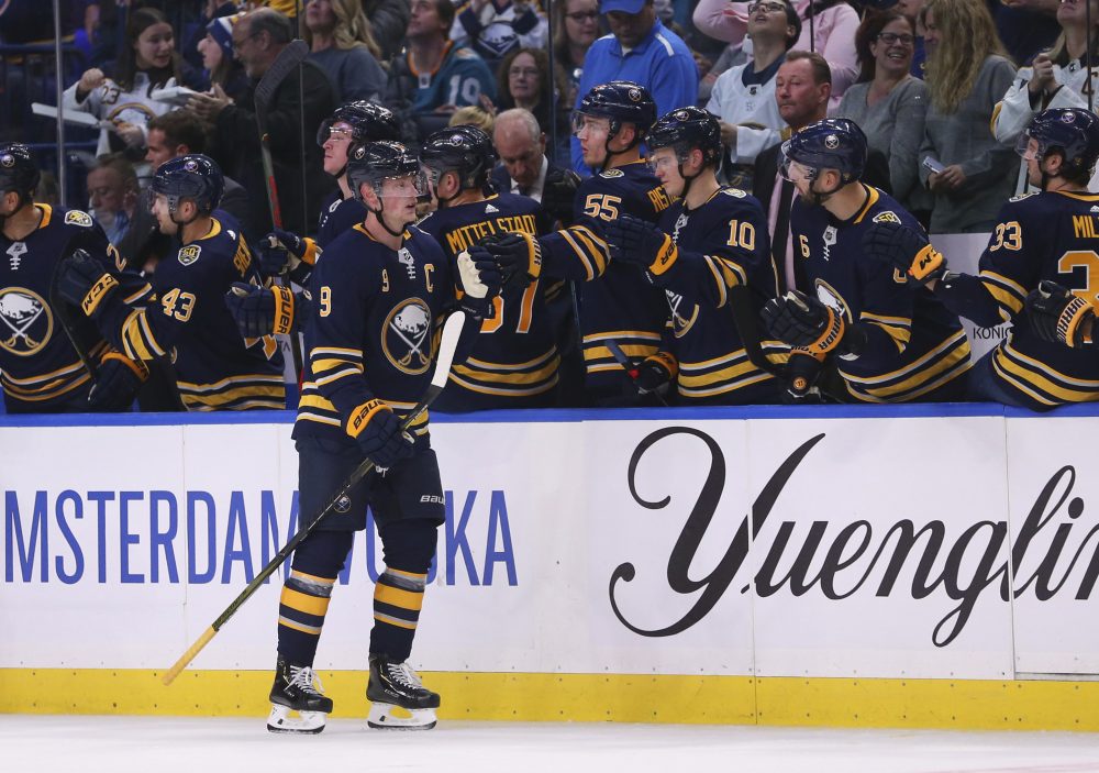 Sharks_Sabres_Hockey_57585
