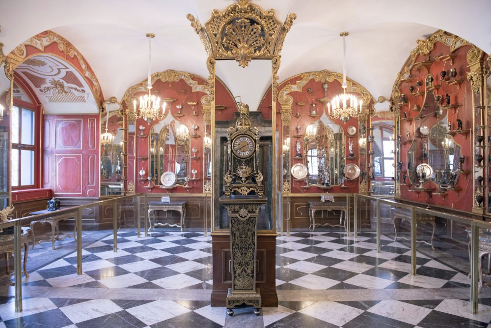 Germany_Treasure_Stolen_29897