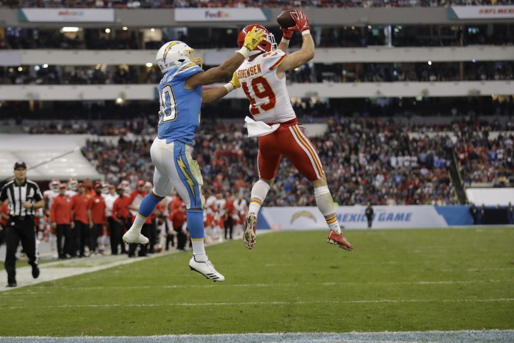 Mexico_Chiefs_Chargers_Football_40124