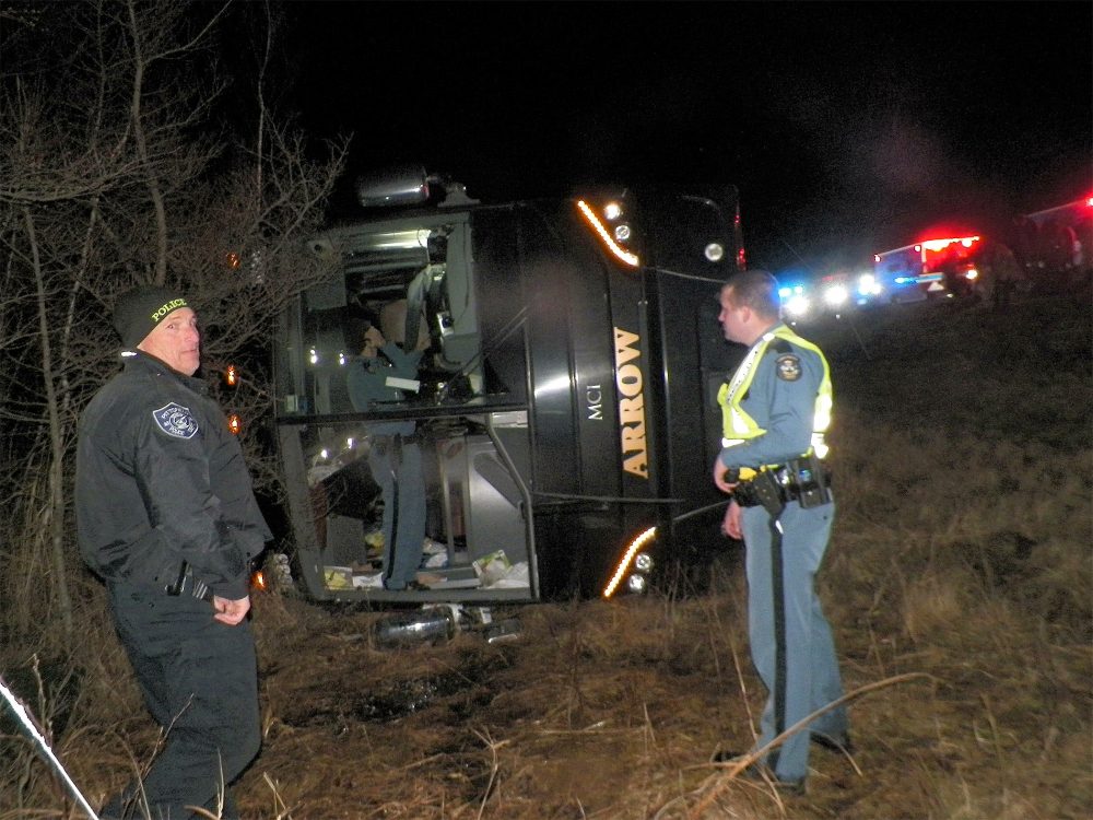 Bus_Overturns_03391