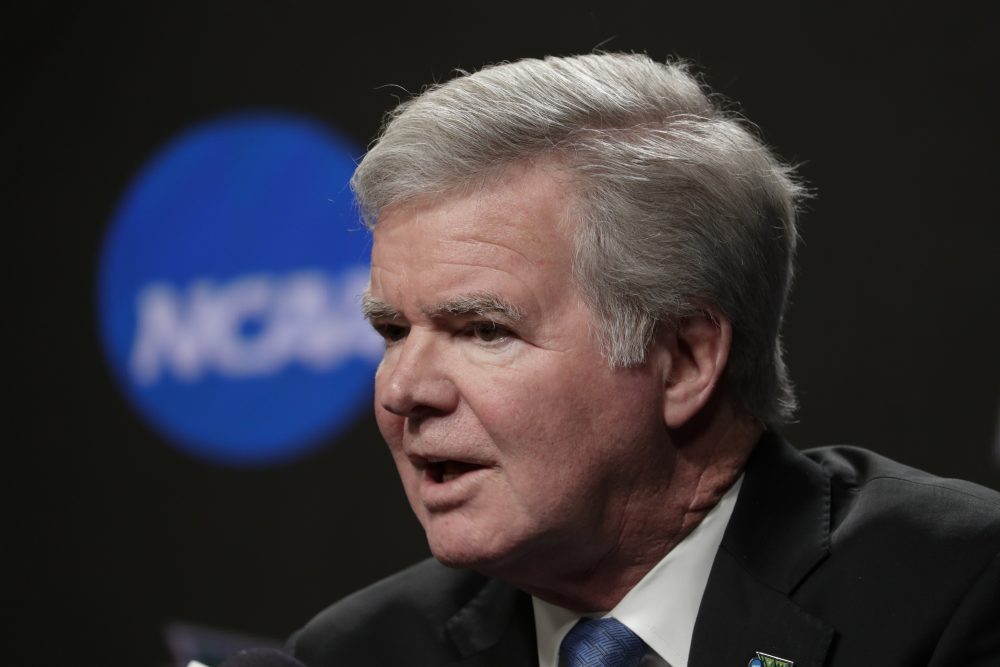 NCAA_Emmert_16123