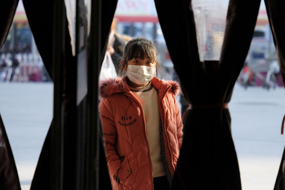 APTOPIX_China_Outbreak_81163