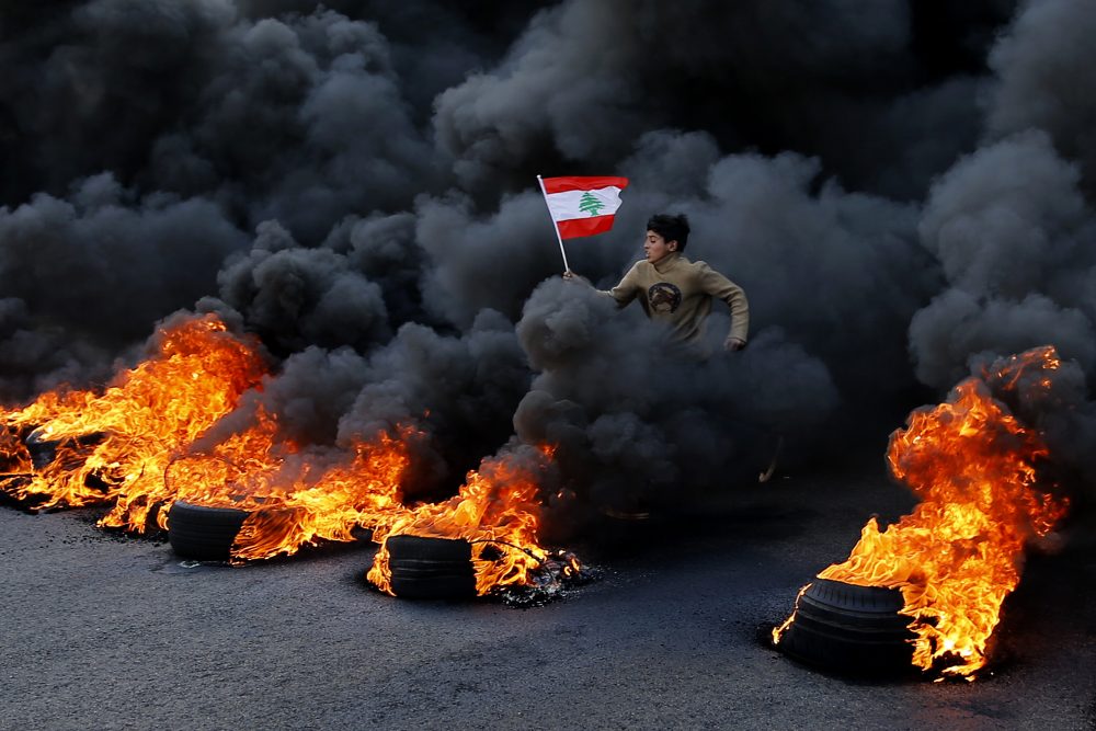 APTOPIX_Lebanon_Protests_80544