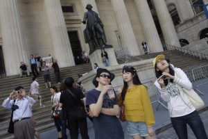 China_Outbreak_Tourism_25849