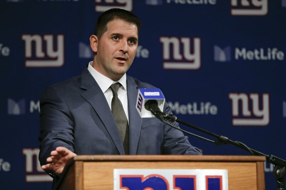Giants_Judge_Football_26358