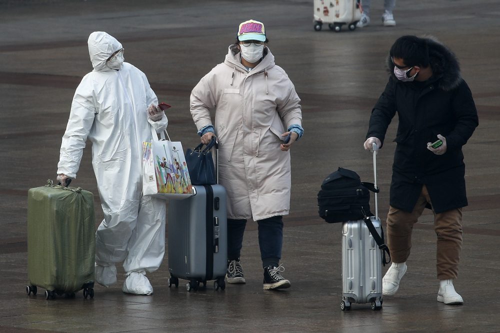 APTOPIX_China_Outbreak_63789