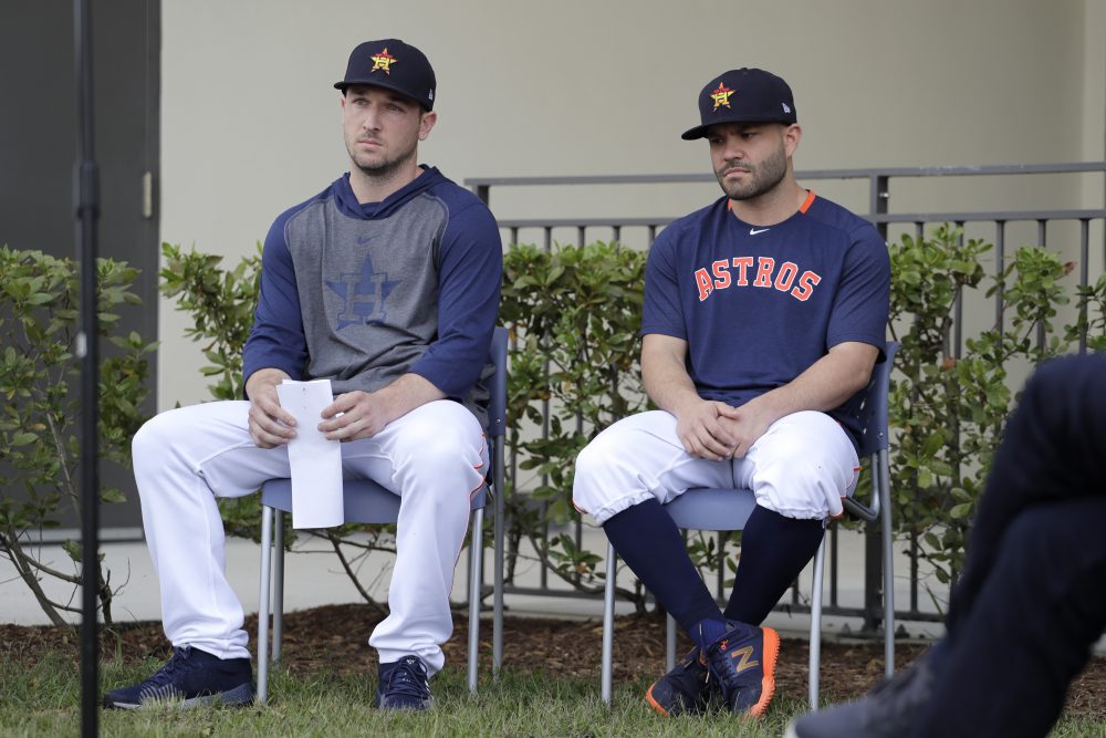 Astros_Sign_Stealing_Baseball_96081