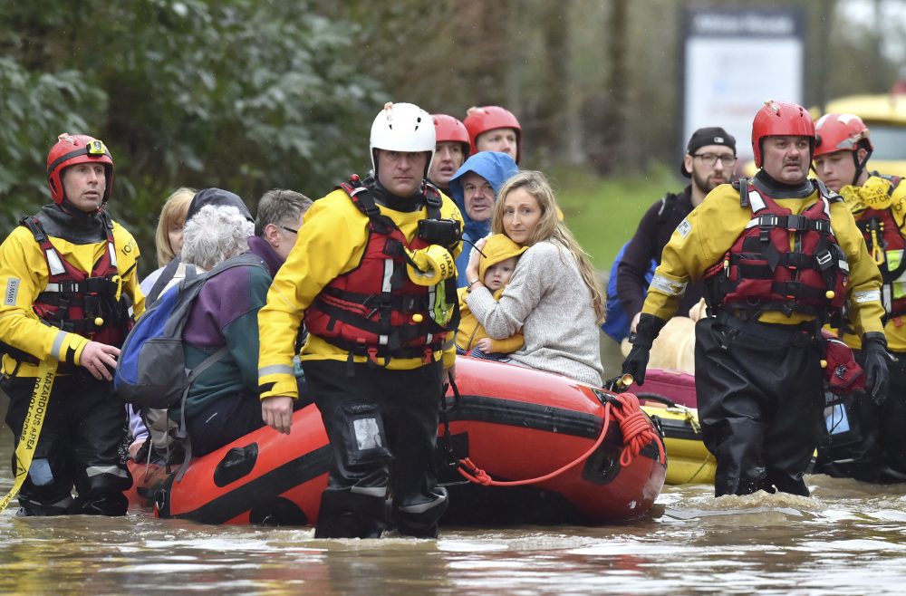 Britain_Storm_90893