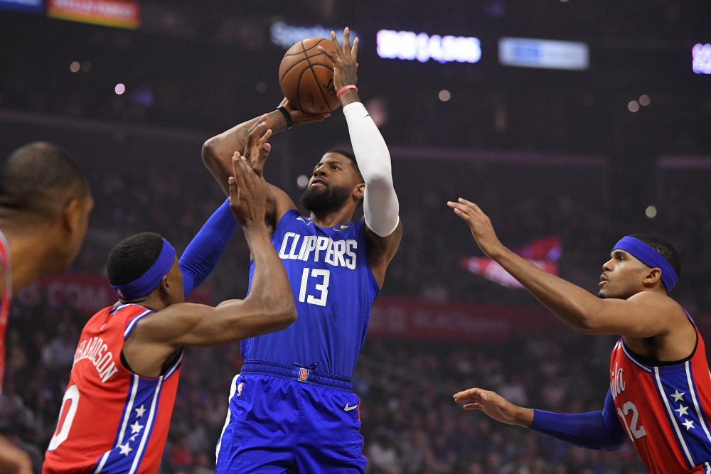 76ers_Clippers_Basketball_75369