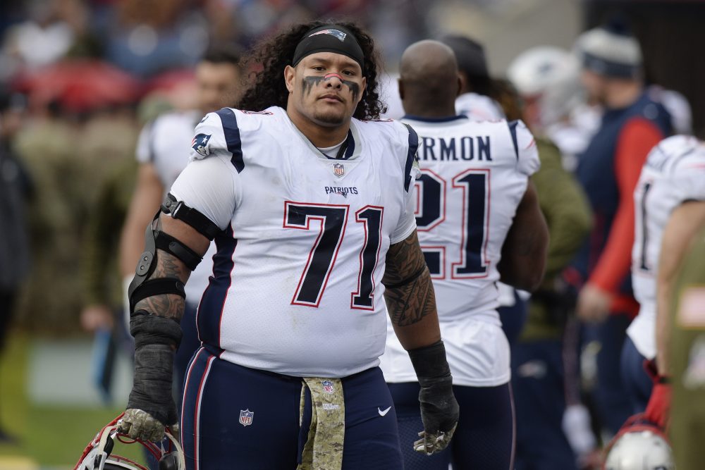 NFL_Free_Agency_Lions_Shelton_Football_14159