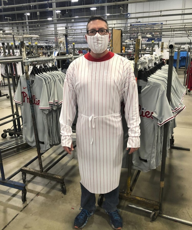 Virus_Outbreak-Jerseys_and_Masks_Baseball_64740