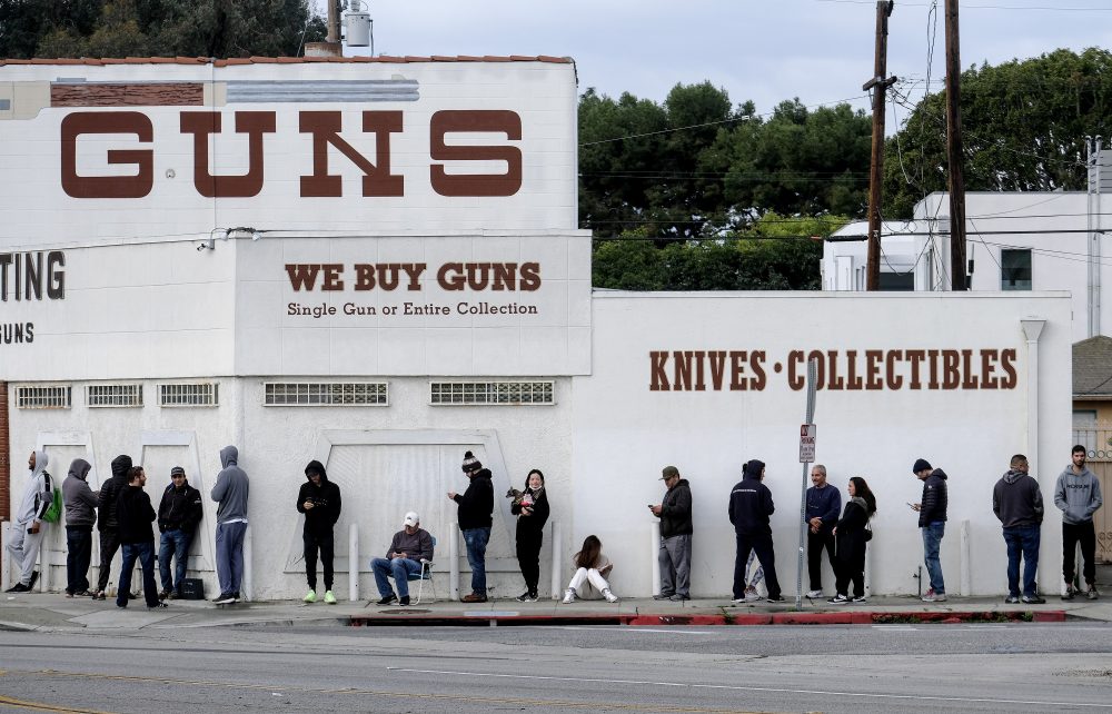 Virus_Outbreak_Gun_Shops_35834