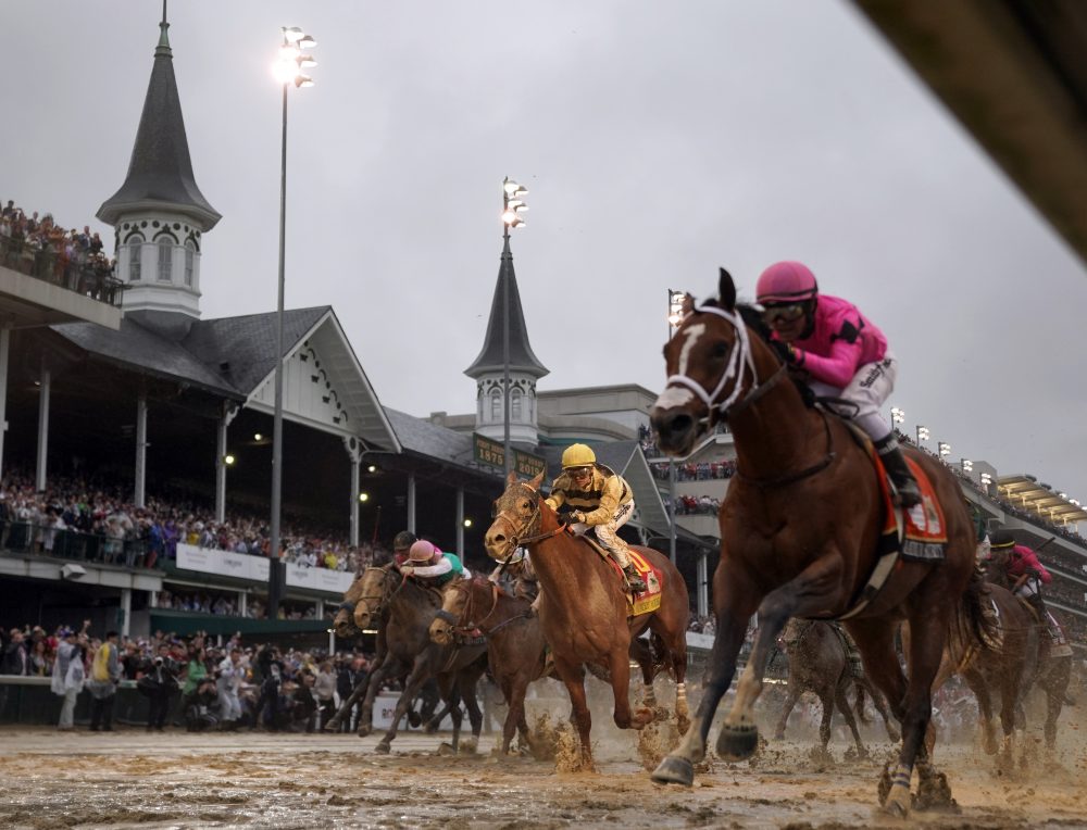 Virus_Outbreak_Kentucky_Derby_Postponed_Horse_Racing_30288