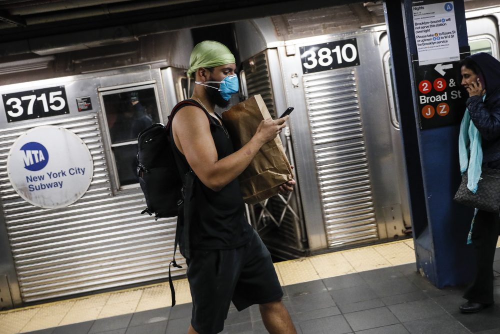 Virus_Outbreak_New_York_86317