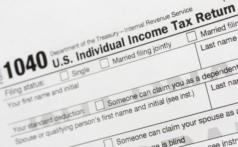 Virus_Outbreak_Tax_Delay_39897
