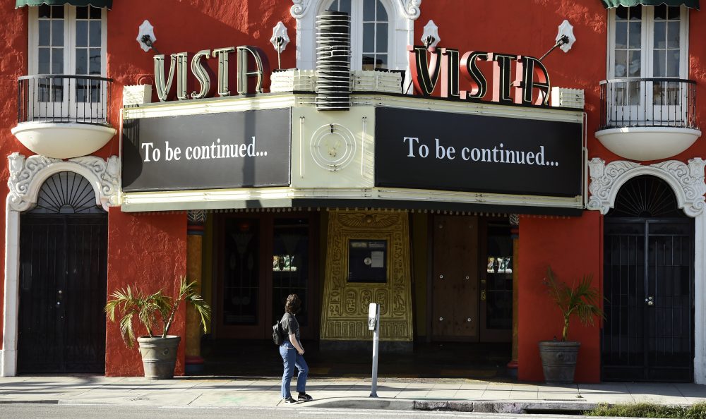 CORRECTION_Virus_Outbreak_Hollywood_75663