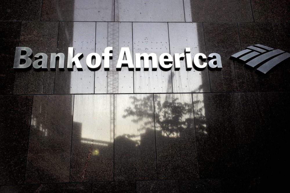 Earns_Bank_of_America_35197