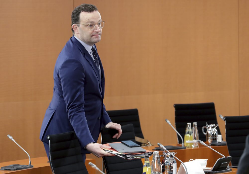 Germany_Cabinet_93796