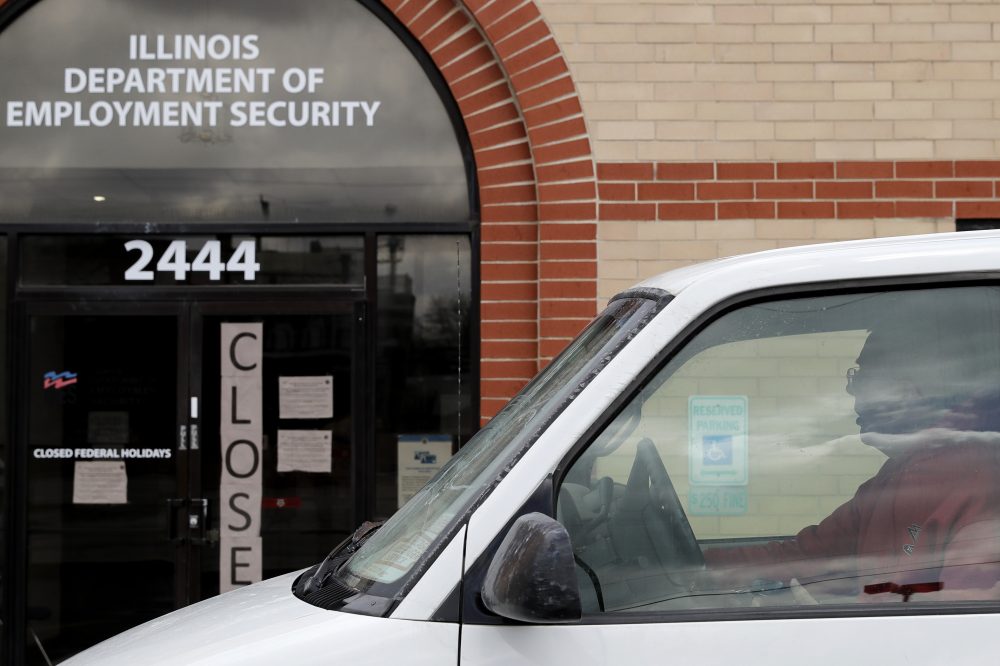Virus_Outbreak_Illinois_Unemployment_83974