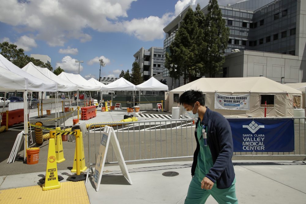 Virus_Outbreak_California_03057