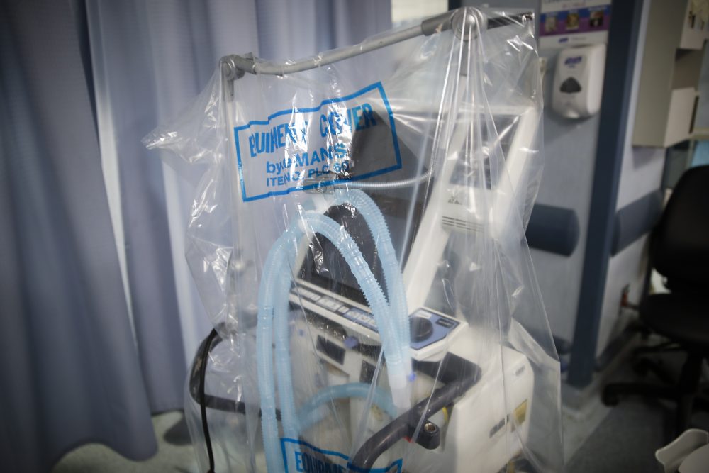 Virus_Outbreak_Ventilators_24110