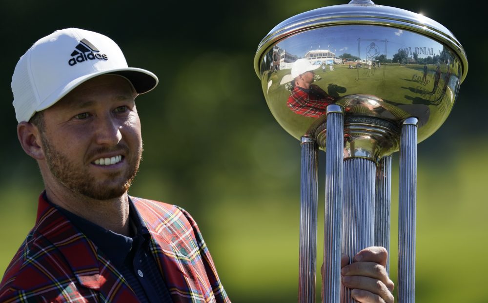 Colonial_Golf_55674