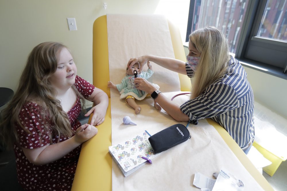 Amazon_Homeless_Shelter_Sick_Kids_89481