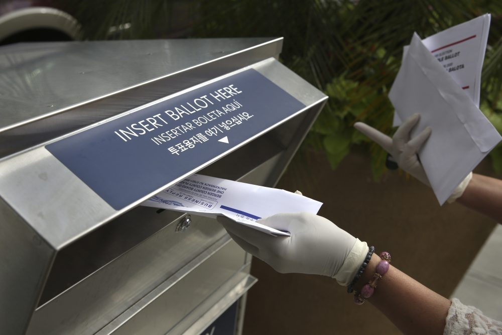 Virus_Outbreak_Election_Assistance_41875