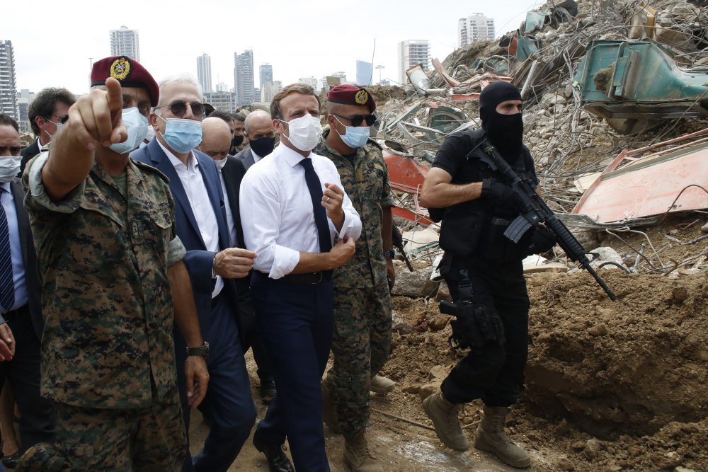 APTOPIX_Lebanon_Explosion_France_10357