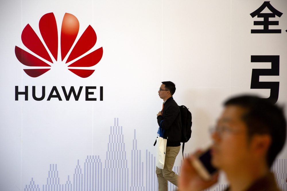 China_Huawei's_Struggle_63629