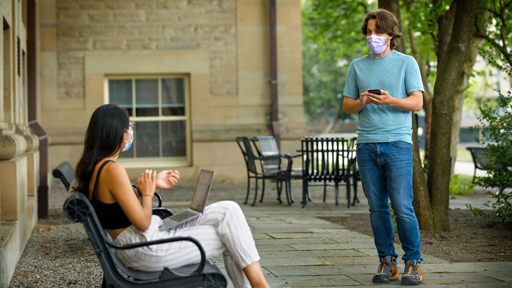 Virus_Outbreak_Colleges_22452