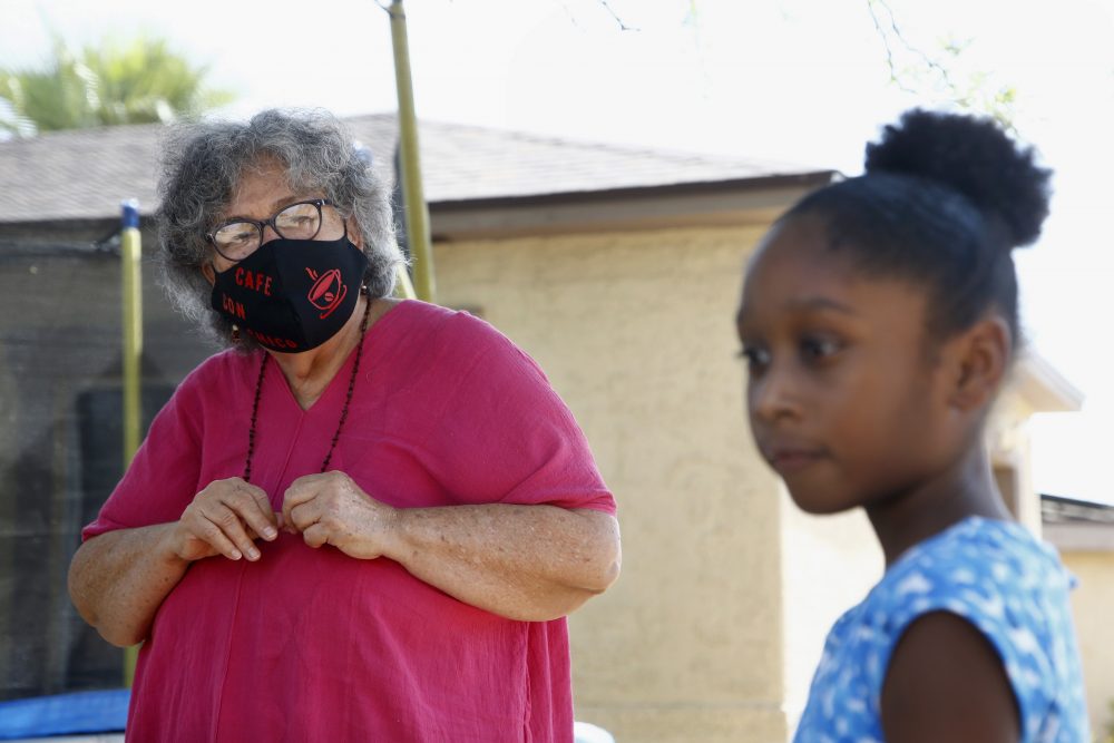 Virus_Outbreak_Grandparents_At_Home_40181