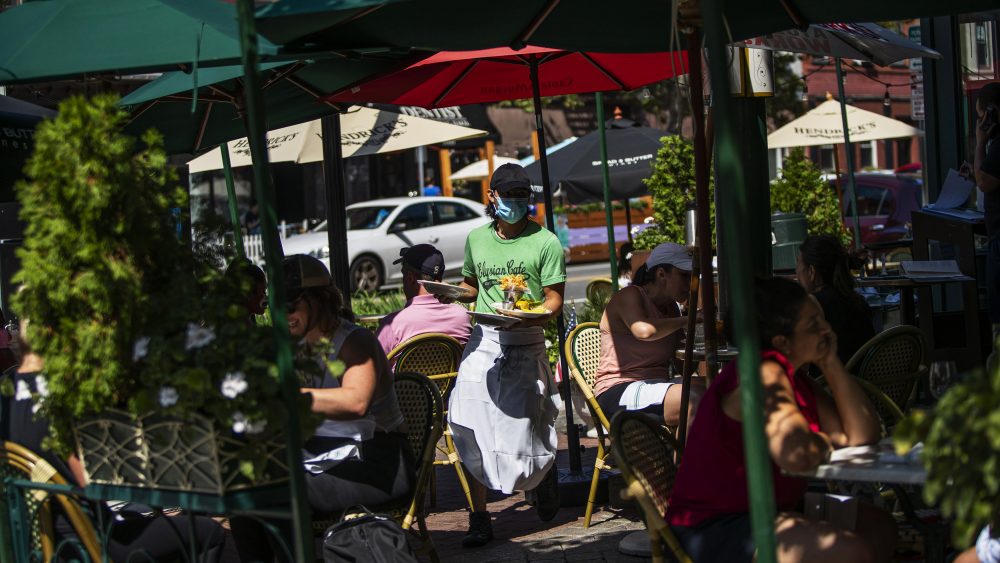 Virus_Outbreak_New_Jersey_Restaurants_52369