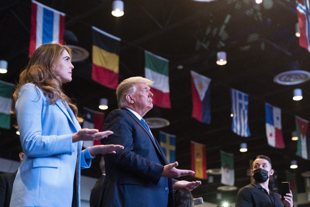 Donald Trump, Hope Hicks