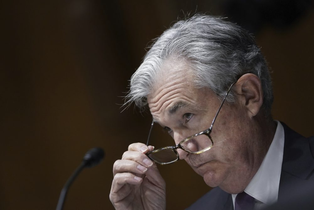 Senate_Banking_97648