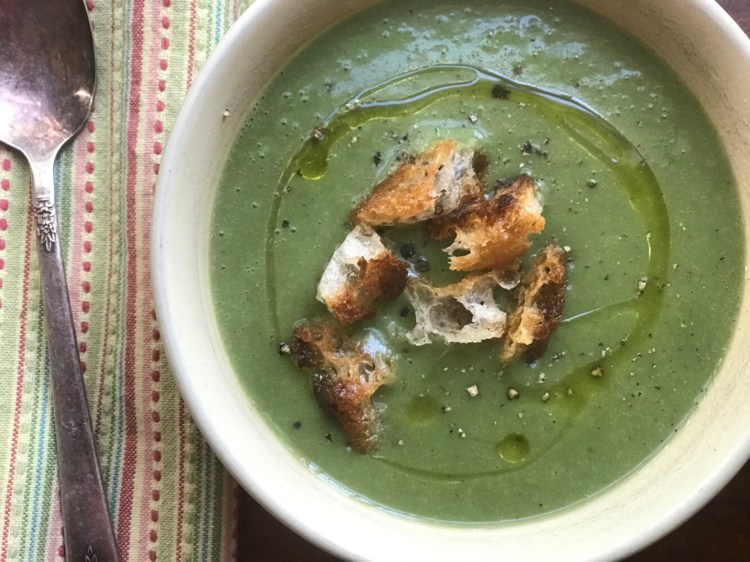 Turkey, Thyme and Spinach Potage   