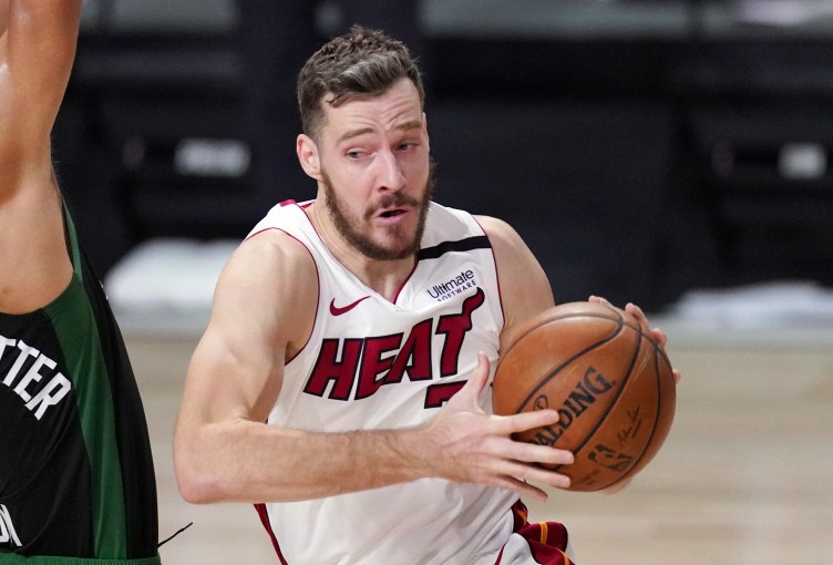 NBA_Free_Agency_Basketball_39244