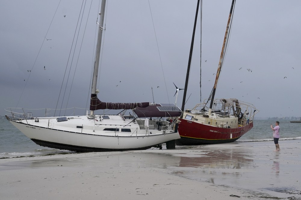 Tropical_Weather_76163