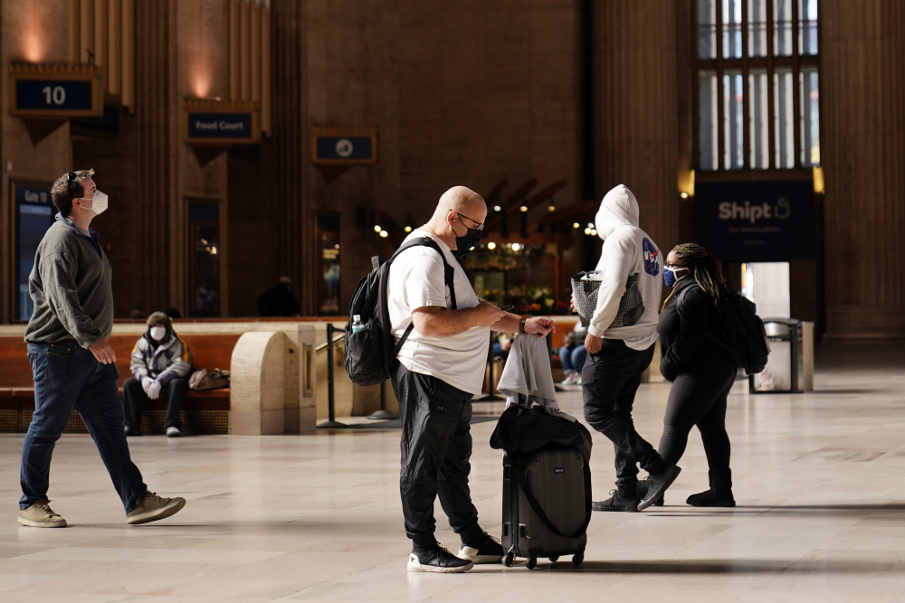 Virus_Outbreak_Holiday_Travel_71808