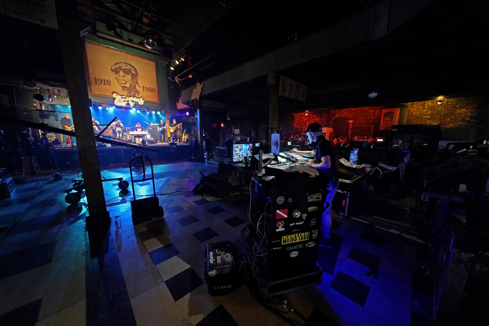 Virus_Outbreak_Music_Venues_84820