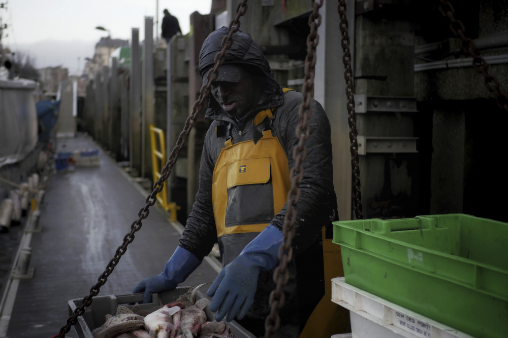 France_Brexit_Scenes_at_the_Coast_79713