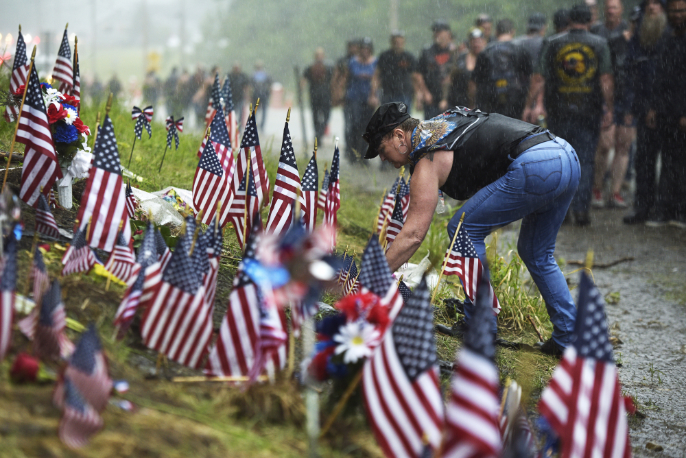 Motorcycles_Crash_56364