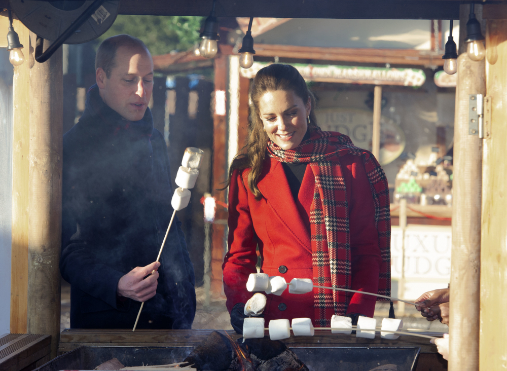 Virus_Outbreak_Britain_Royals_64397