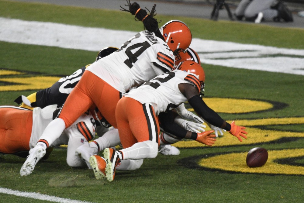 Browns_Steelers_Football_34785