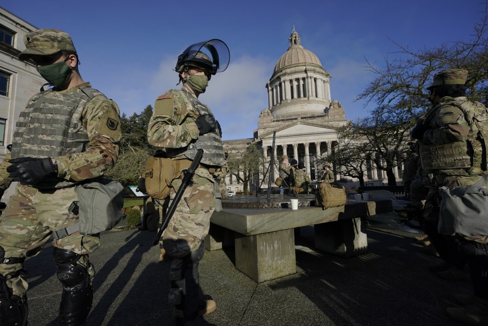 Capitol_Breach_Statehouses_87016