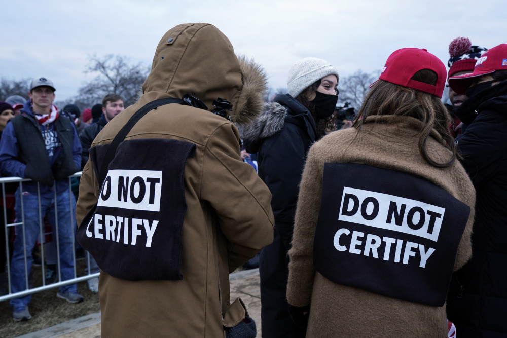Electoral_College_Protests_00189