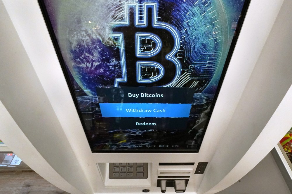 Bitcoin_12755